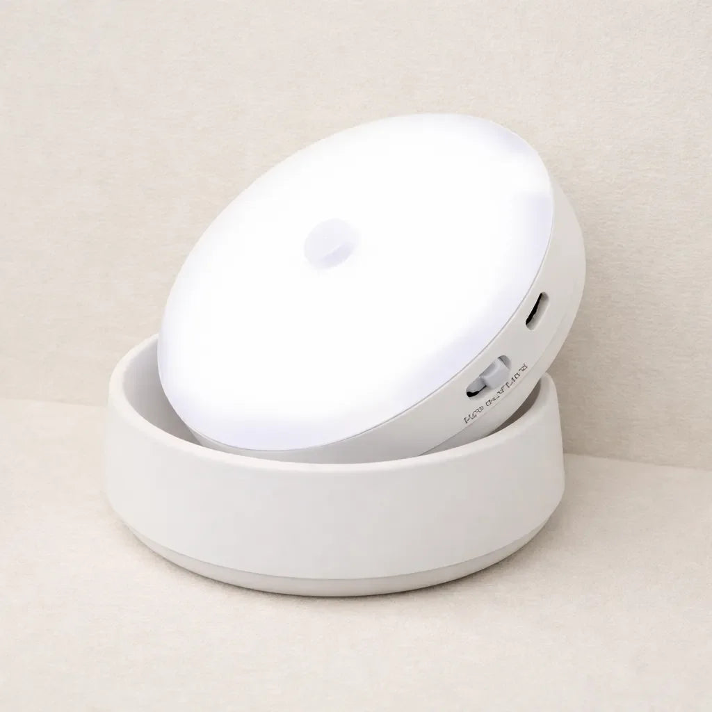 Flow — Smart Presence Light™